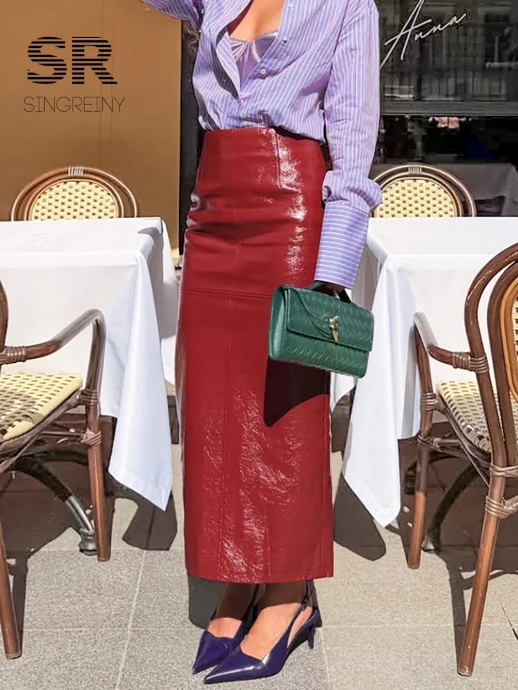 Jupe longue effet cuir – Silhouette rétro