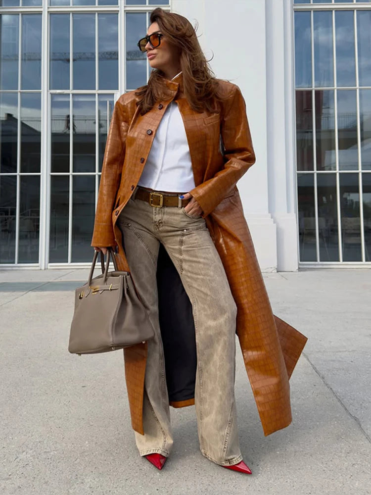 Trench long caramel – Effet cuir crocodile