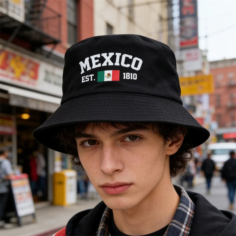 “National Flag Fan Hat”