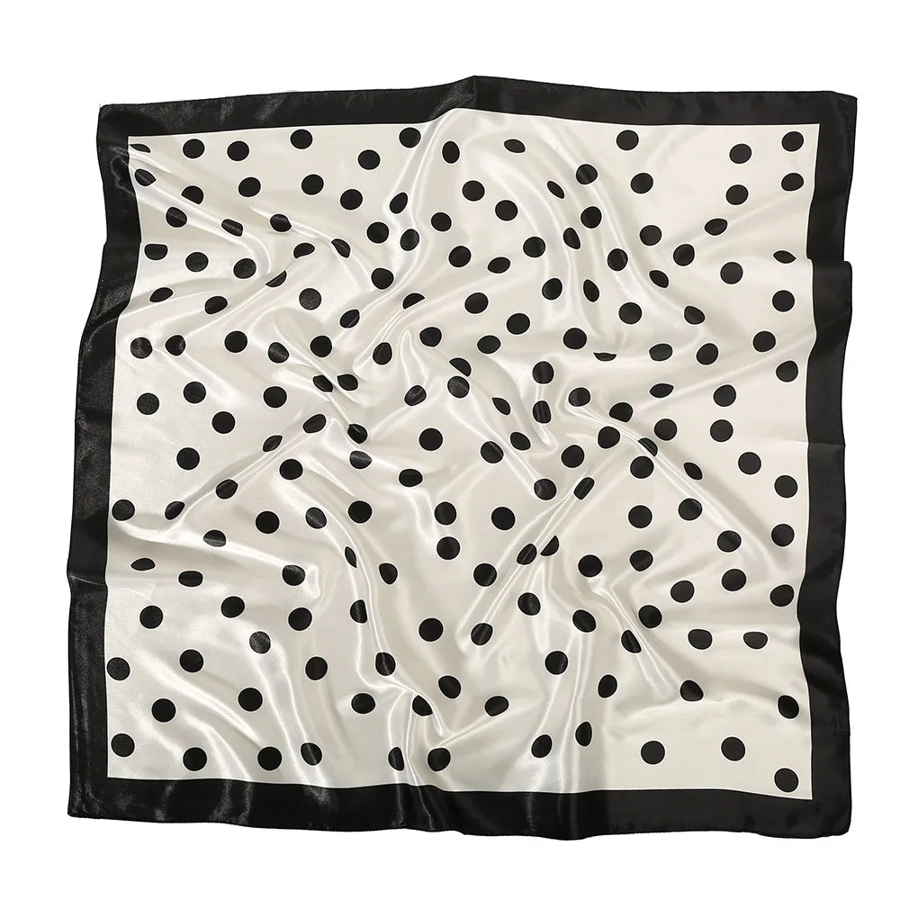 Le Foulard Riviera Pois – Satin Bohème Chic