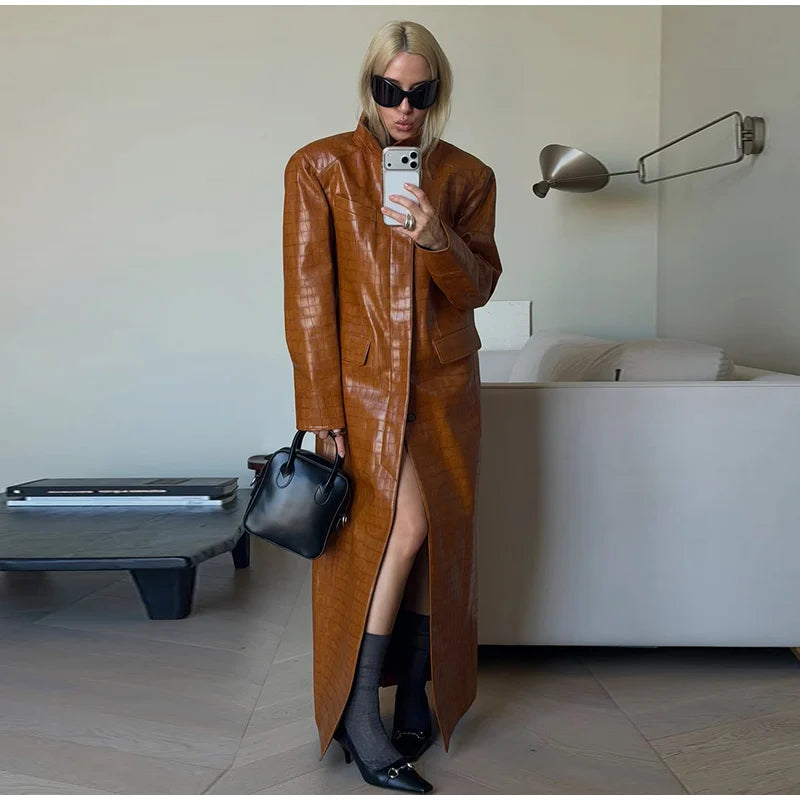 Trench long caramel – Effet cuir crocodile