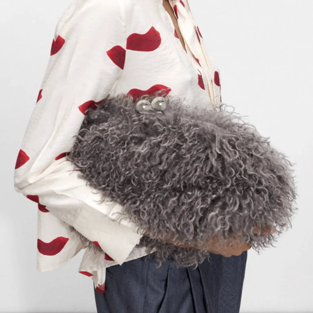 👜 Sac Fuzzy Kiss