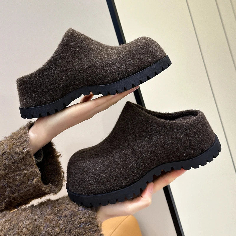 🐆 Mules Wild Cozy